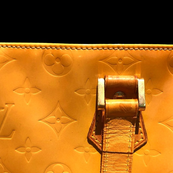 Louis Vuitton Cuir Monogram Vernis Leather Tote Bag - Picture 14 of 16